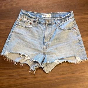 Abercrombie and Fitch Curve Love High Rise Mom Short